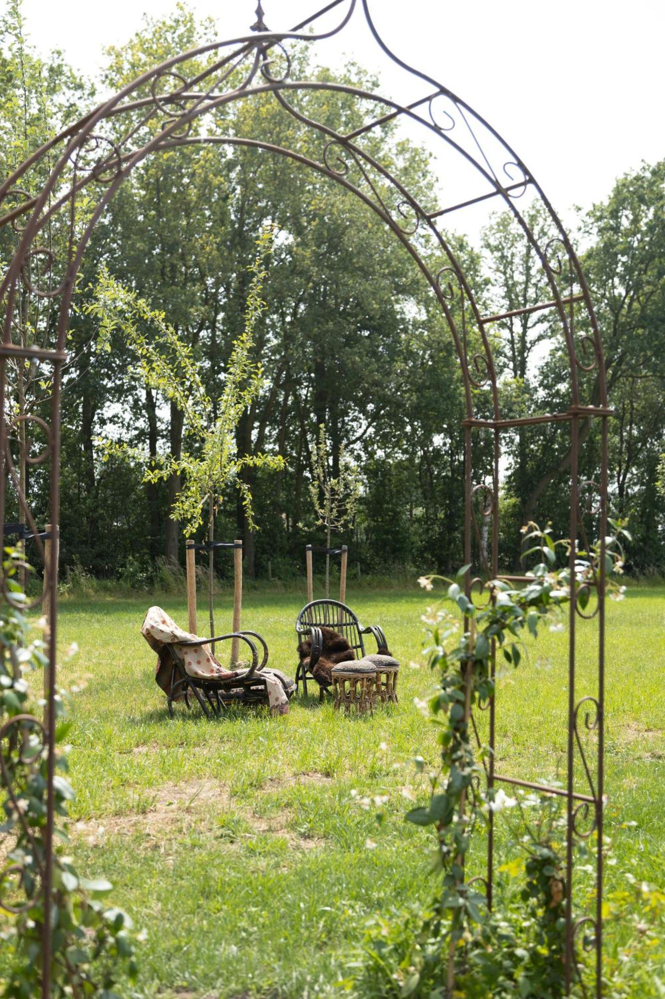 Bed & Breakfast Hoeve Happiness - Ontbijt Inbegrepen - Wellness Aanwezig 부투이젠 외부 사진